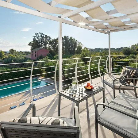 Vila Casa Di Billy Halikounas